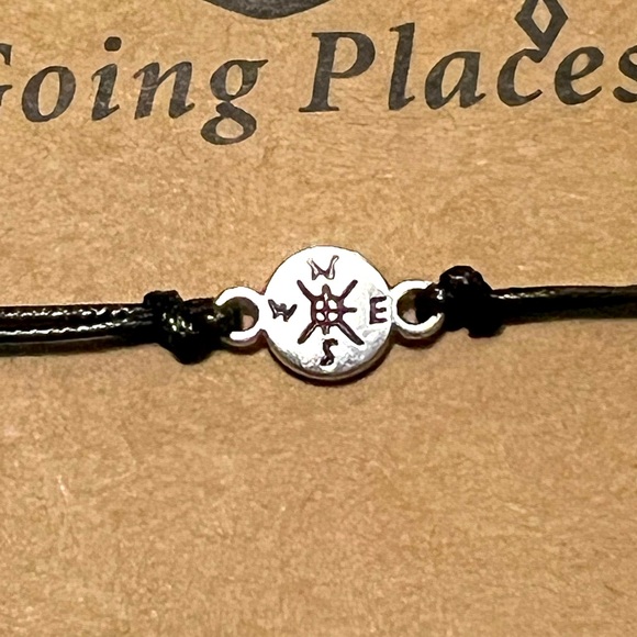 Going Places Graduation Bracelet, Super Cute, Class of 2025 - Picture 2 of 4